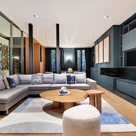 Fabulous House - A Gem In Chic Western *