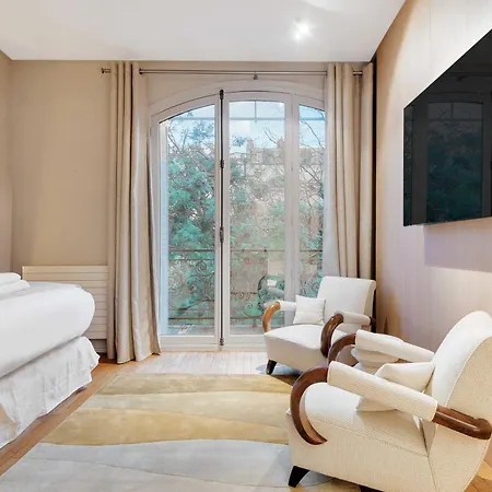 Fabulous House - A Gem In Chic Western