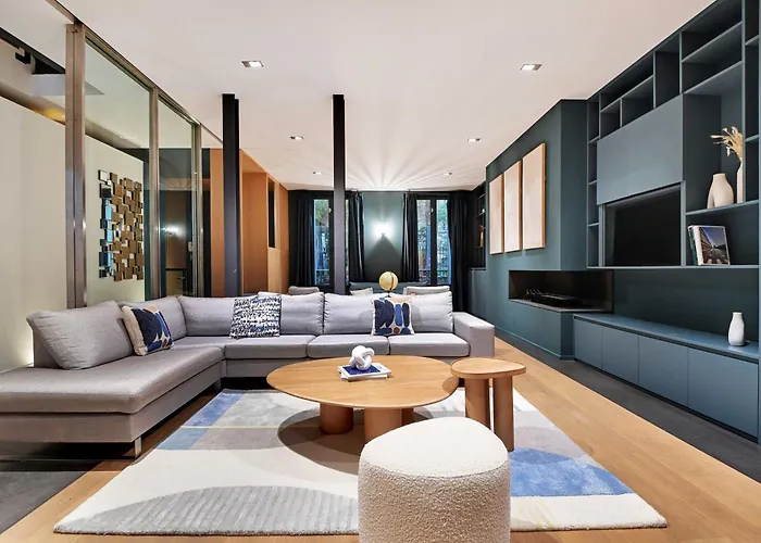 Fabulous House - A Gem In Chic Western *