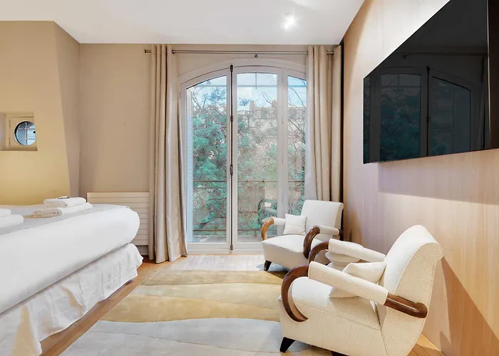 Fabulous House - A Gem In Chic Western