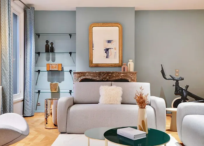 Fabulous House - A Gem In Chic Western