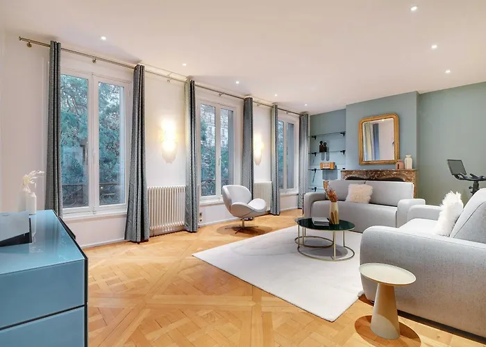 Fabulous House - A Gem In Chic Western בית נופש פריז